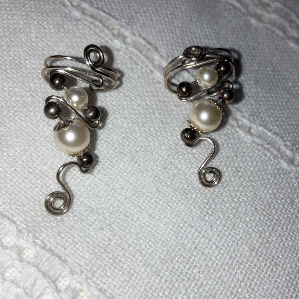 Vintage‎ Silver and Pearl Swirl Ear Cuffs 1”